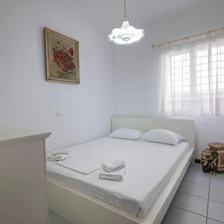 Aphrodite By Rentalspro Services - Kalives Halkidiki *